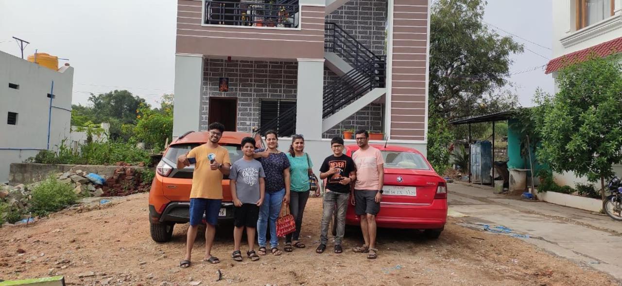 Veeru Homestay Hospet Exterior foto